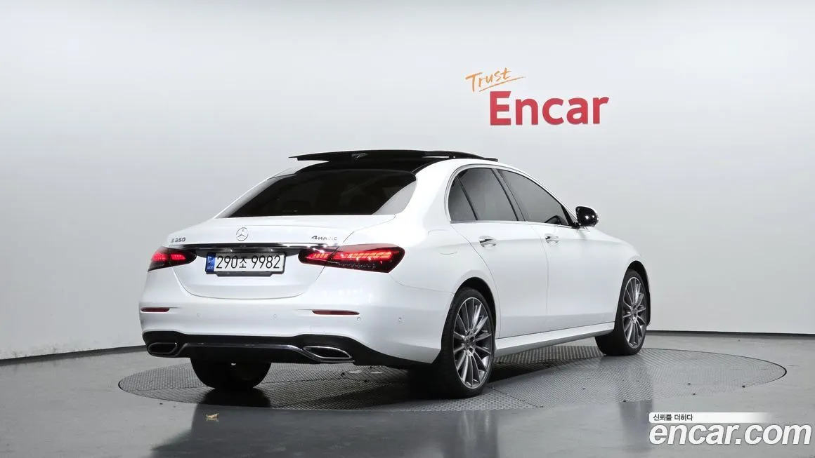 Mercedes-Benz E-Class 2022 из KR, фото 2