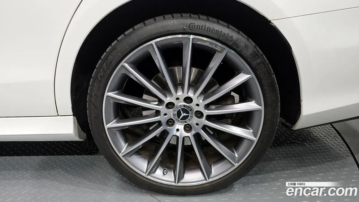 Mercedes-Benz E-Class 2022 из KR, фото 5