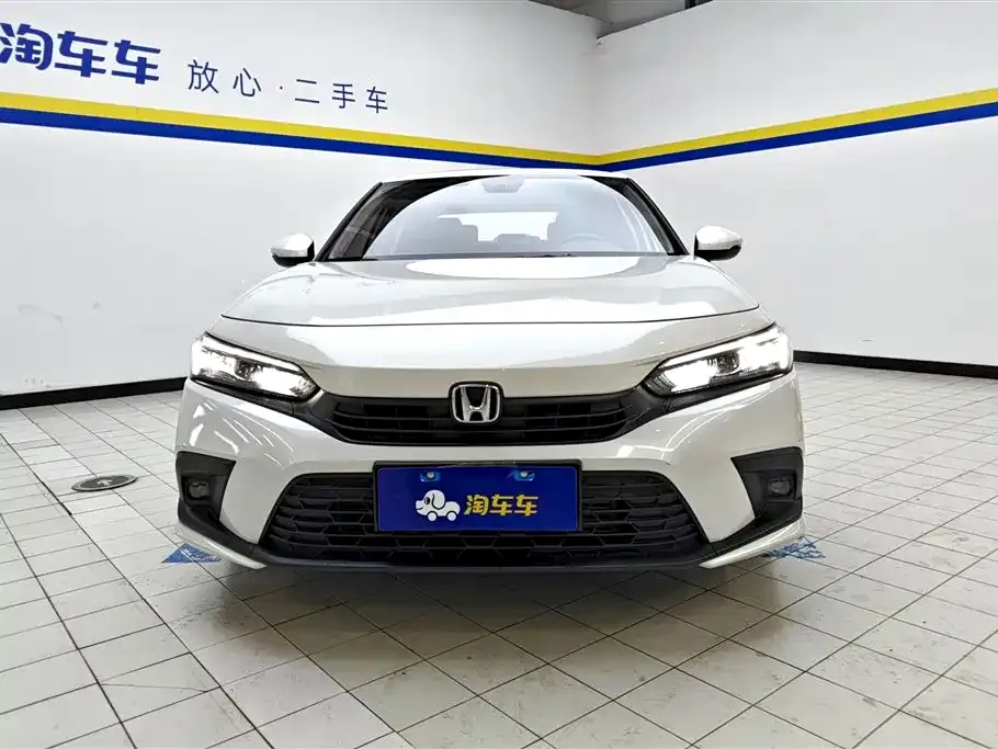 Honda Civic 2023 из CN, фото 2