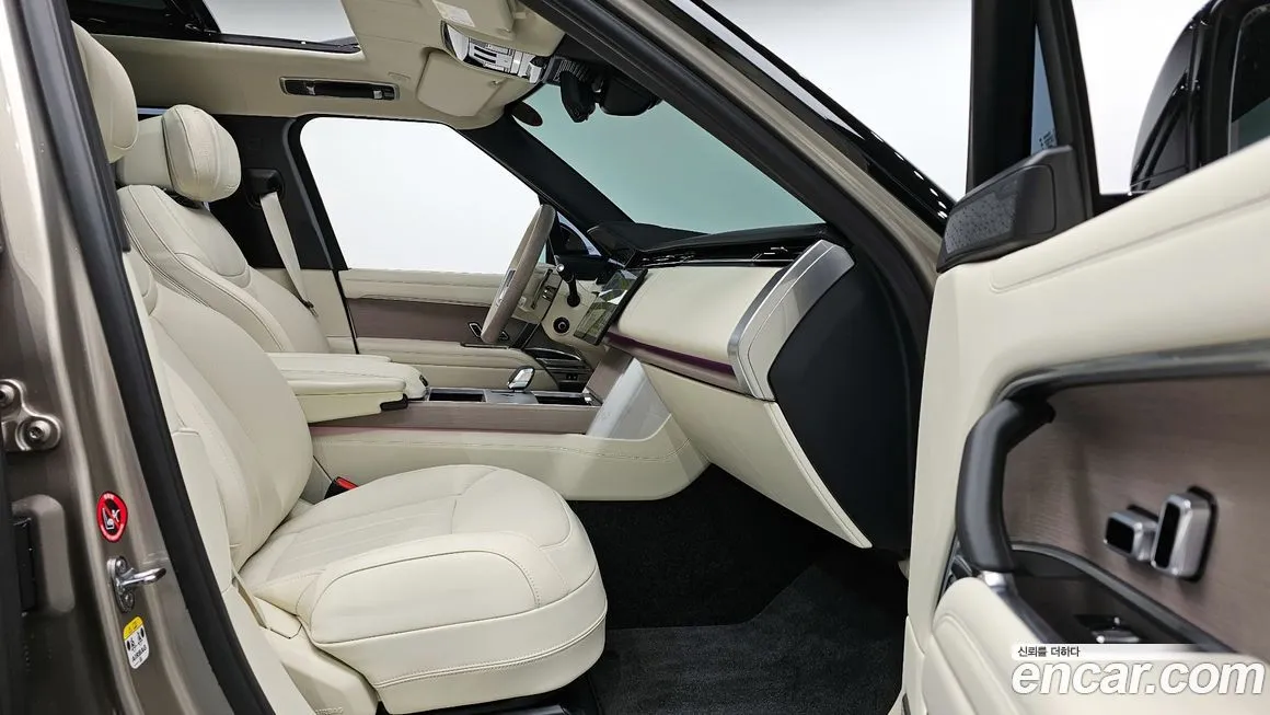 Land Rover Range Rover 2025 из KR, фото 10