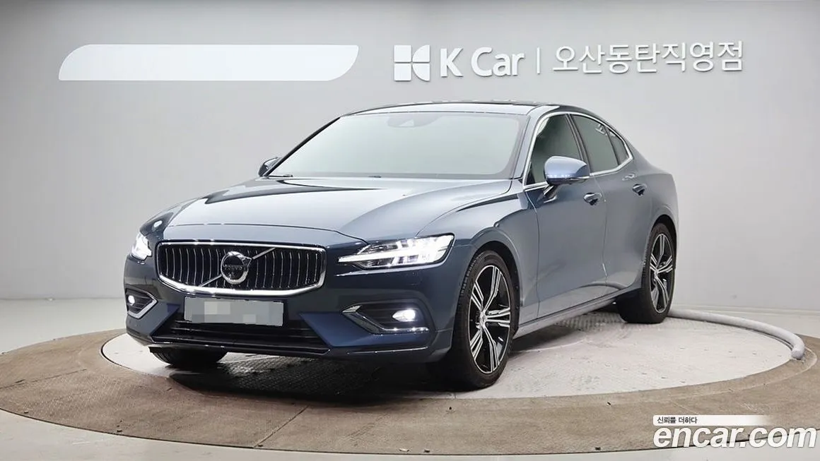 Volvo S60 2021 из KR, фото 1