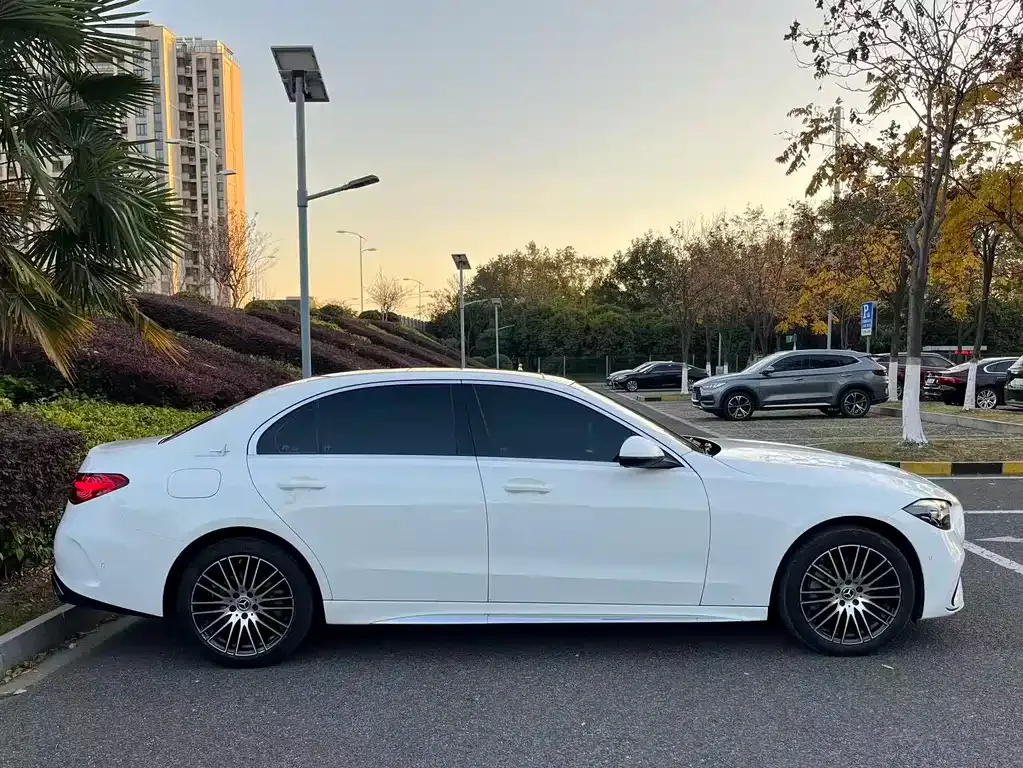 Mercedes-Benz C-Class 2023 из CN, фото 10