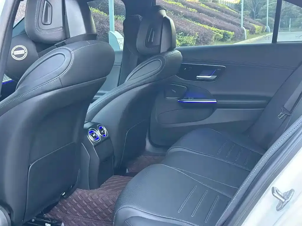 Mercedes-Benz C-Class 2023 из CN, фото 5