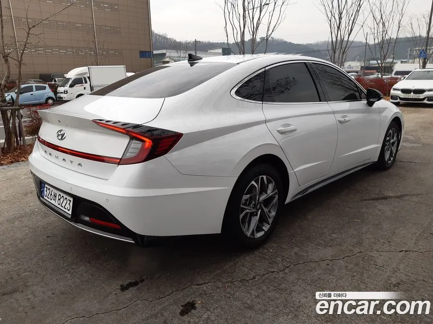 Hyundai Sonata 2023 из KR, фото 2