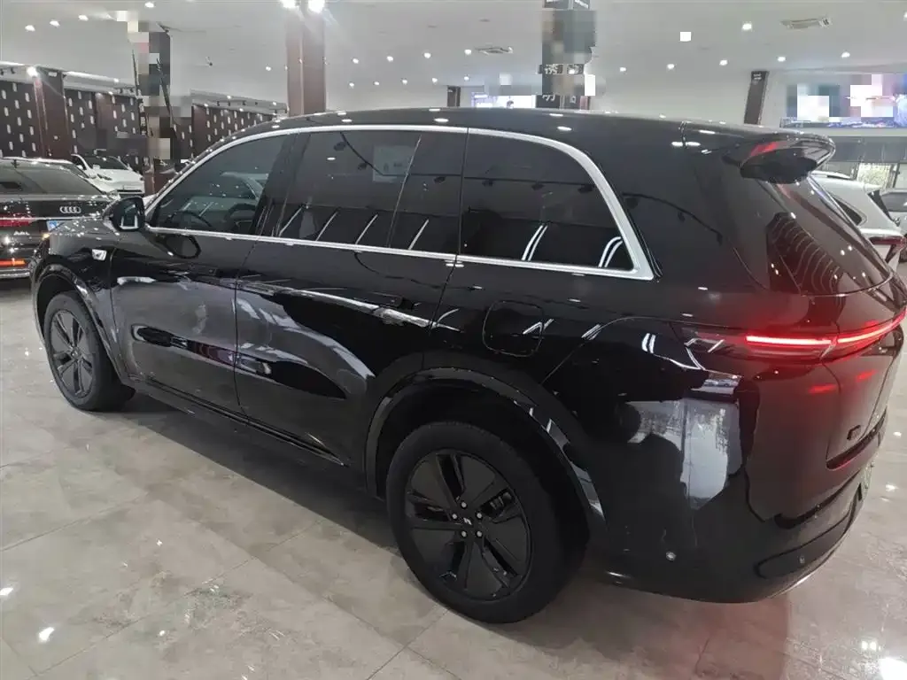 Li Auto L8 2024 из CN, фото 5