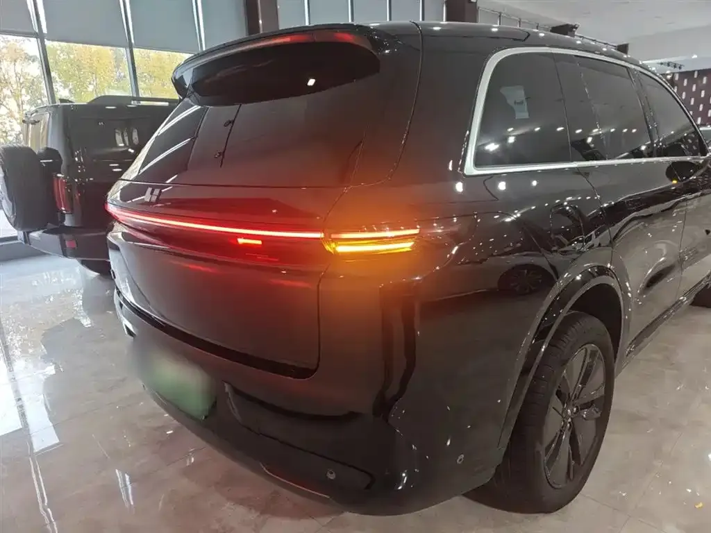 Li Auto L8 2024 из CN, фото 6
