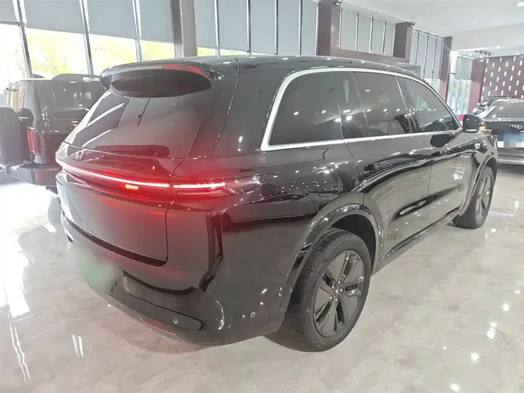 Li Auto L8 2024 из CN, фото 7