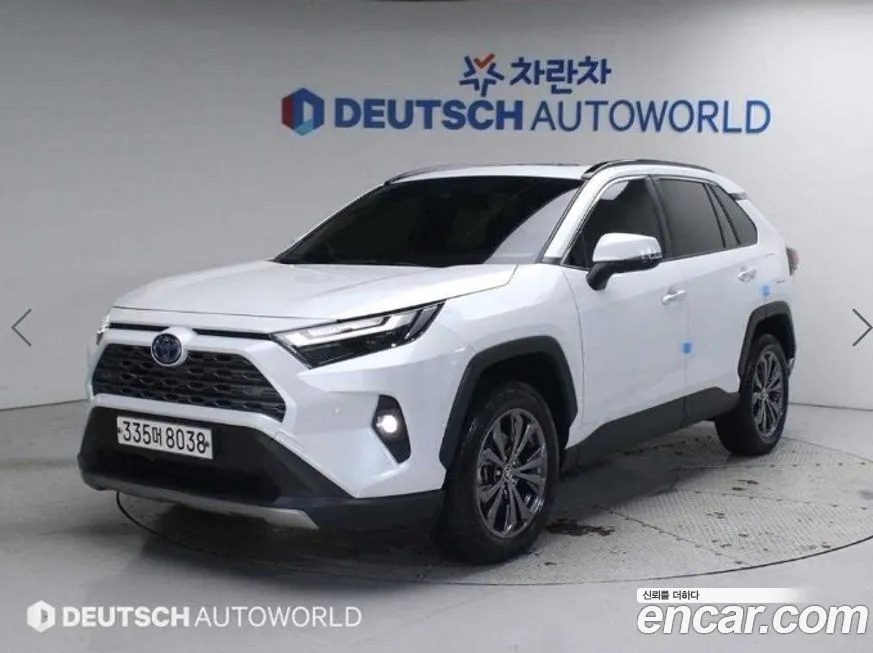 Toyota RAV4 — фото 3