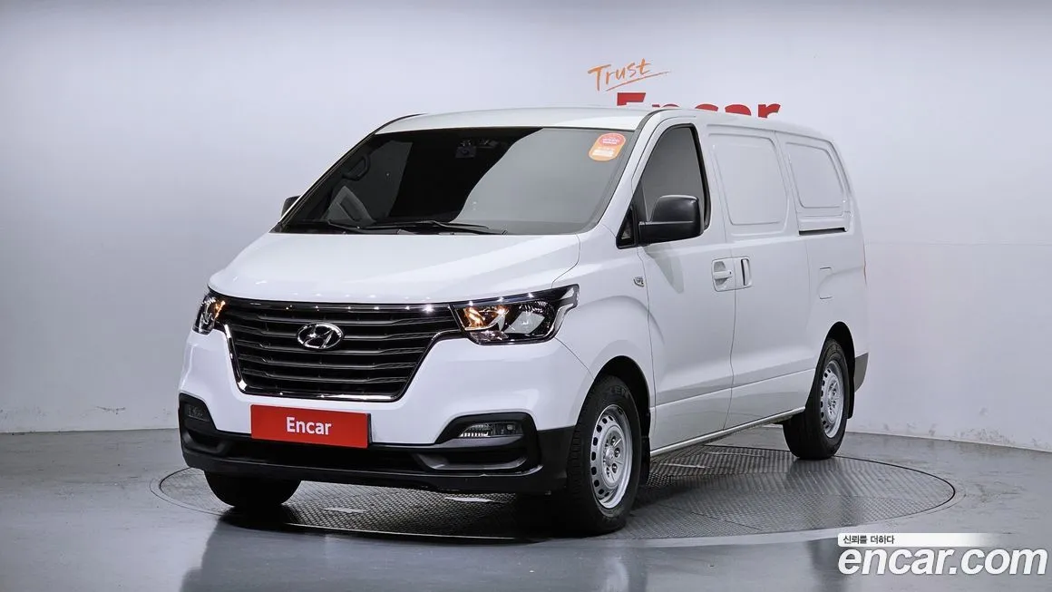 Hyundai Starex 2021 из KR, фото 1