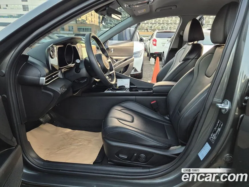 Hyundai AVANTE — фото 10