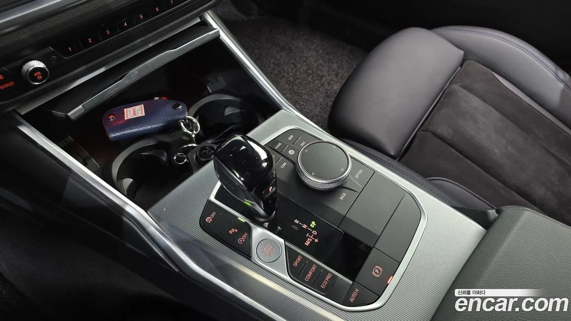 BMW 3-Series 2022 из KR, фото 9