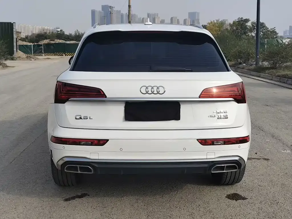 Audi Q5L 2023 из CN, фото 8