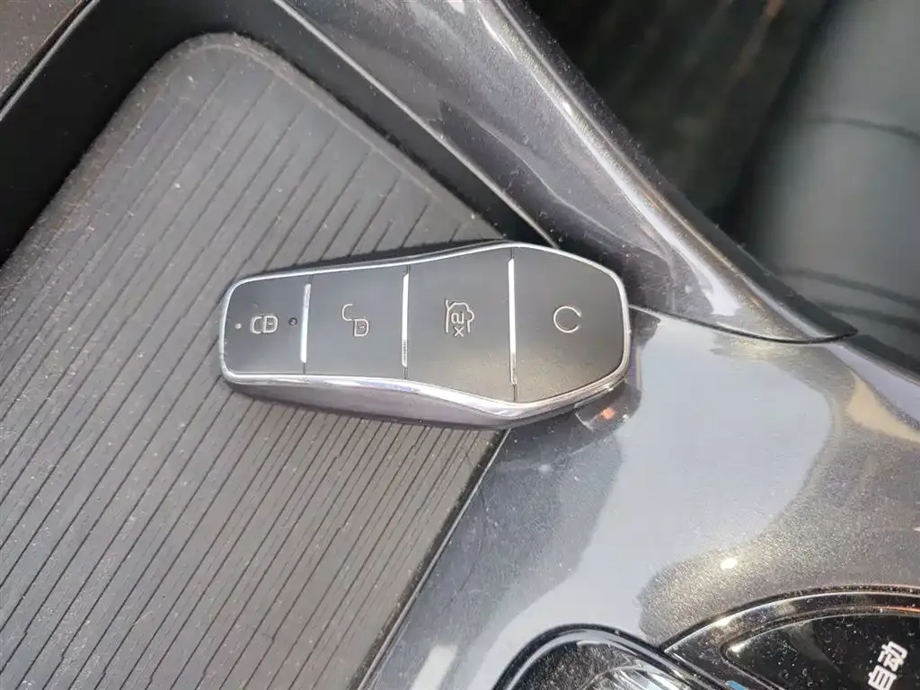 BYD e2 2023 из CN, фото 9