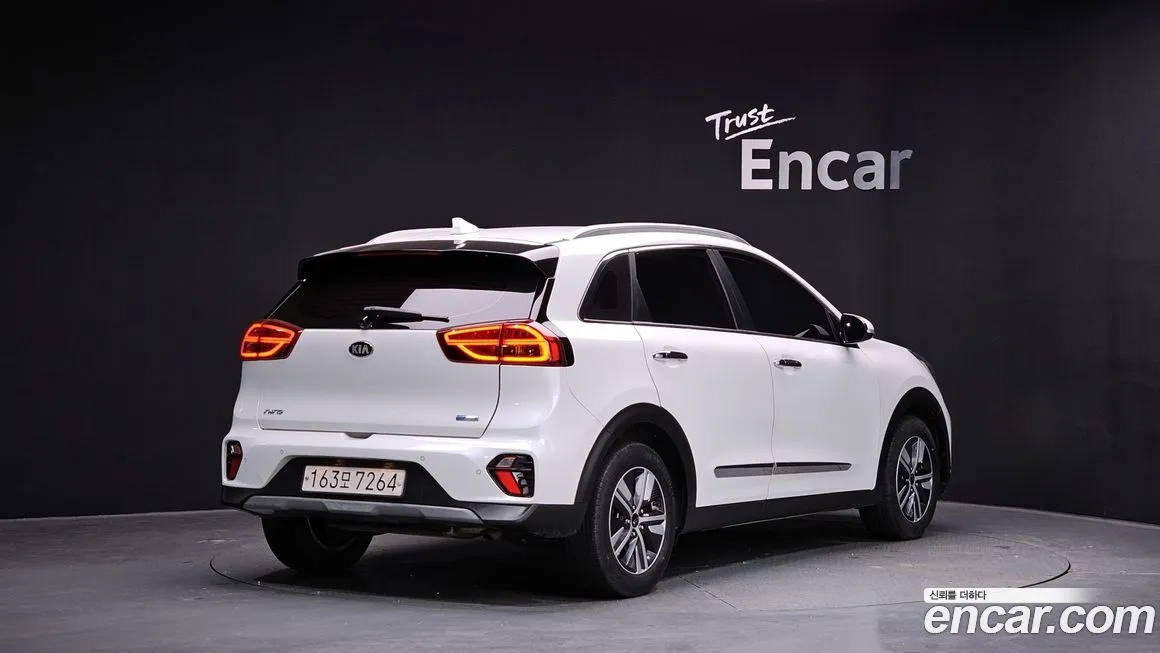 Kia Niro — фото 2