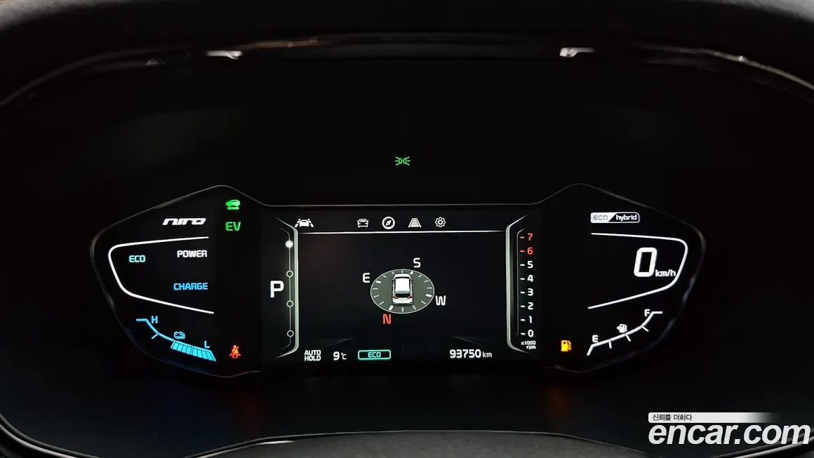 Kia Niro — фото 8