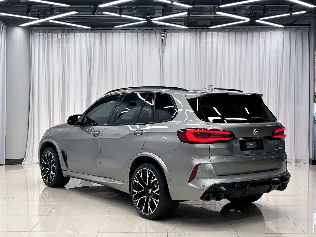 BMW X5 M 2023 из CN, фото 8