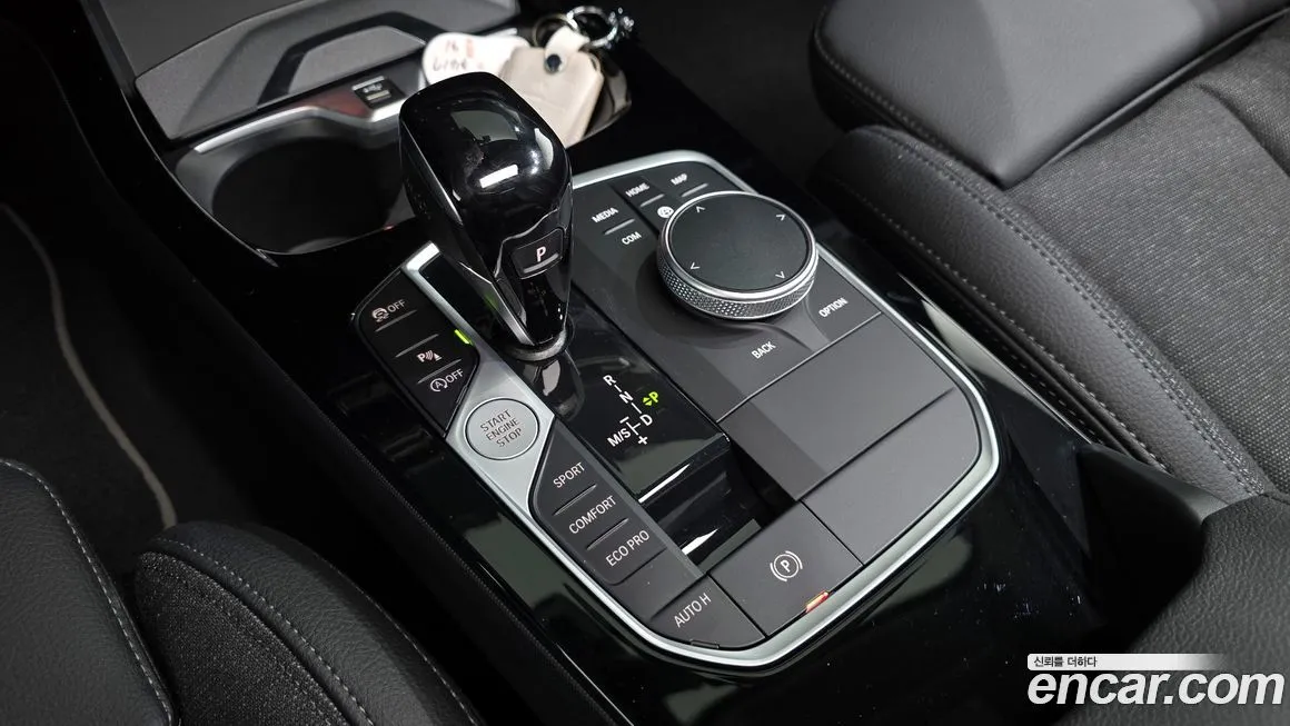 BMW 1-Series 2024 из KR, фото 9