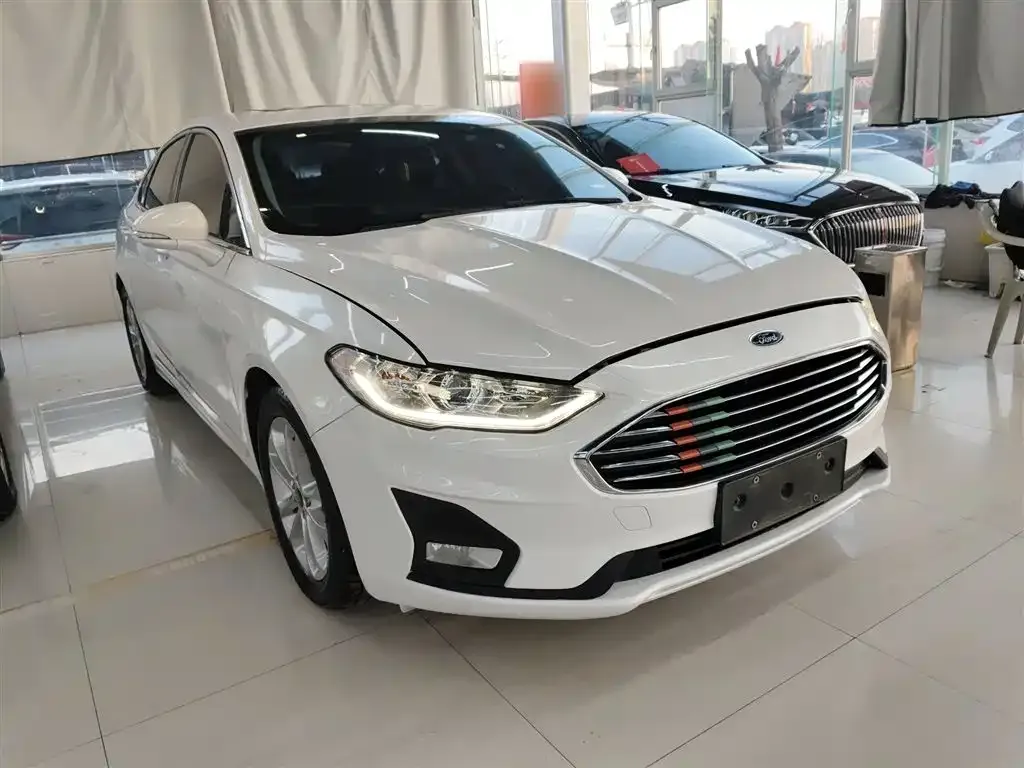 Ford Mondeo 2021 из CN, фото 4