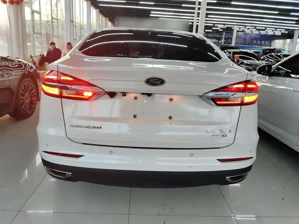 Ford Mondeo 2021 из CN, фото 6