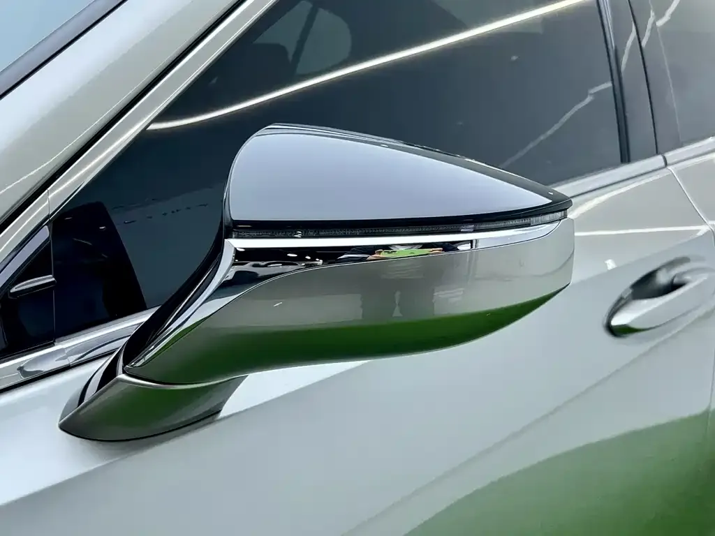 Lexus ES 2023 из CN, фото 5