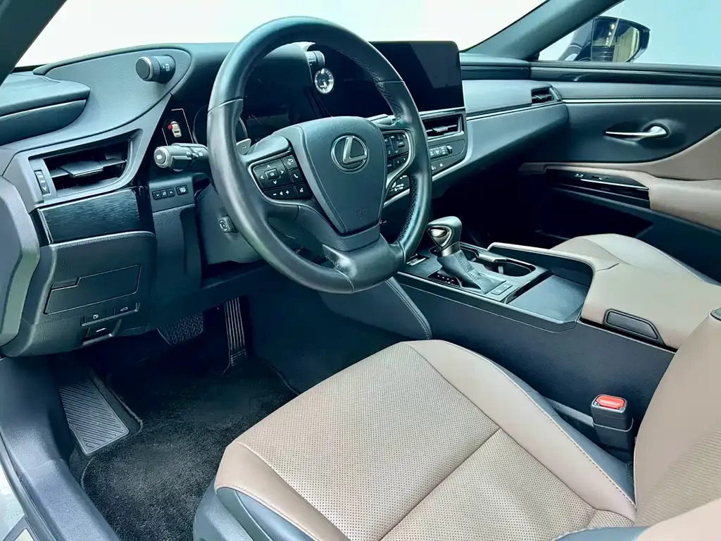 Lexus ES 2023 из CN, фото 8