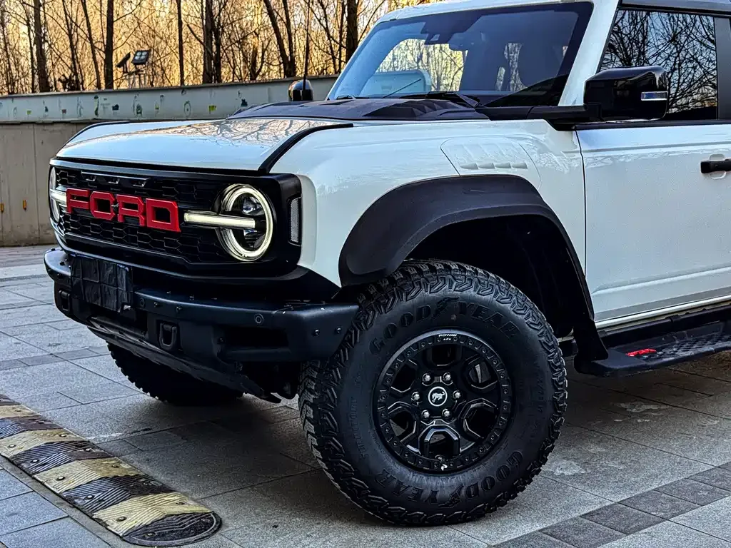 Ford Bronco 2025 из CN, фото 4