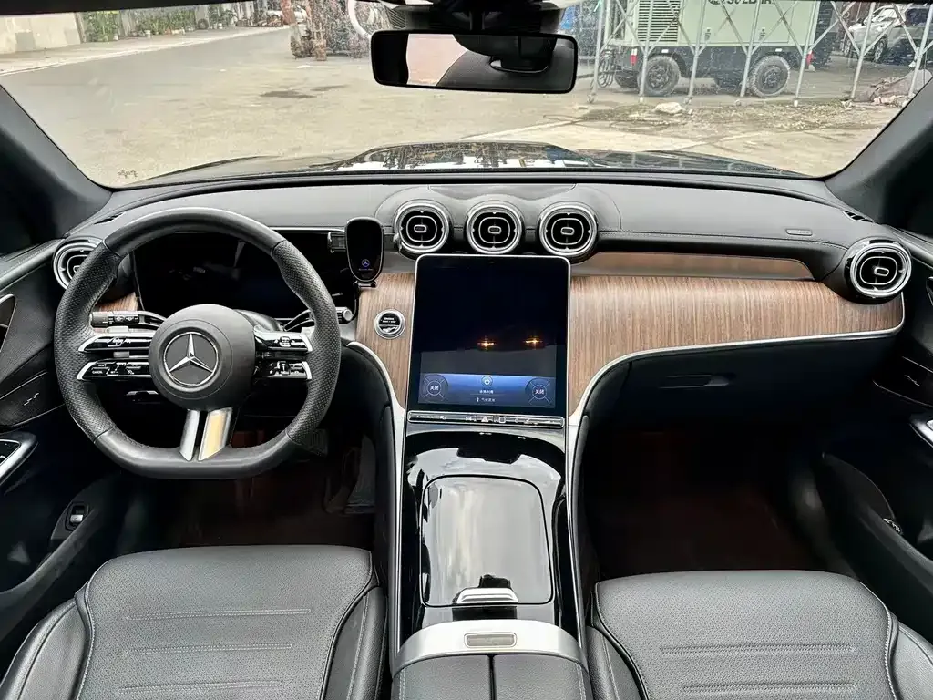 Mercedes-Benz GLC 2024 из CN, фото 5