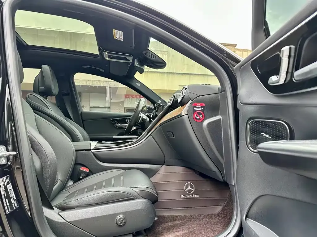 Mercedes-Benz GLC 2024 из CN, фото 6