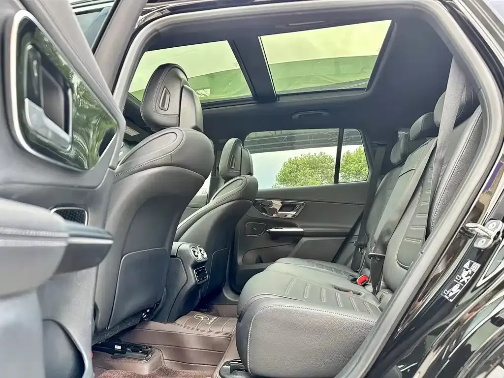 Mercedes-Benz GLC 2024 из CN, фото 7