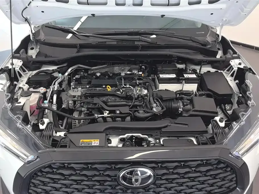 Toyota Corolla Cross — фото 10