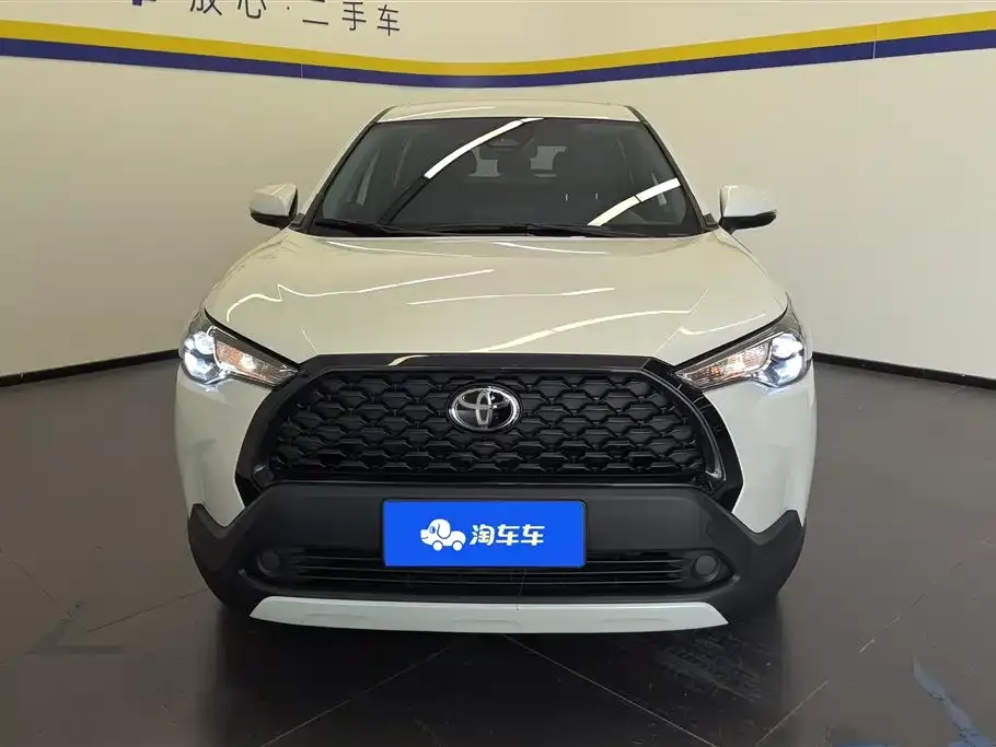 Toyota Corolla Cross — фото 2