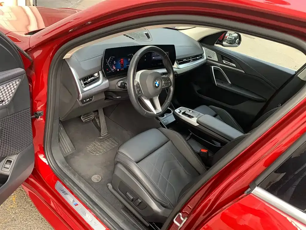 BMW X2 (Import) — фото 10