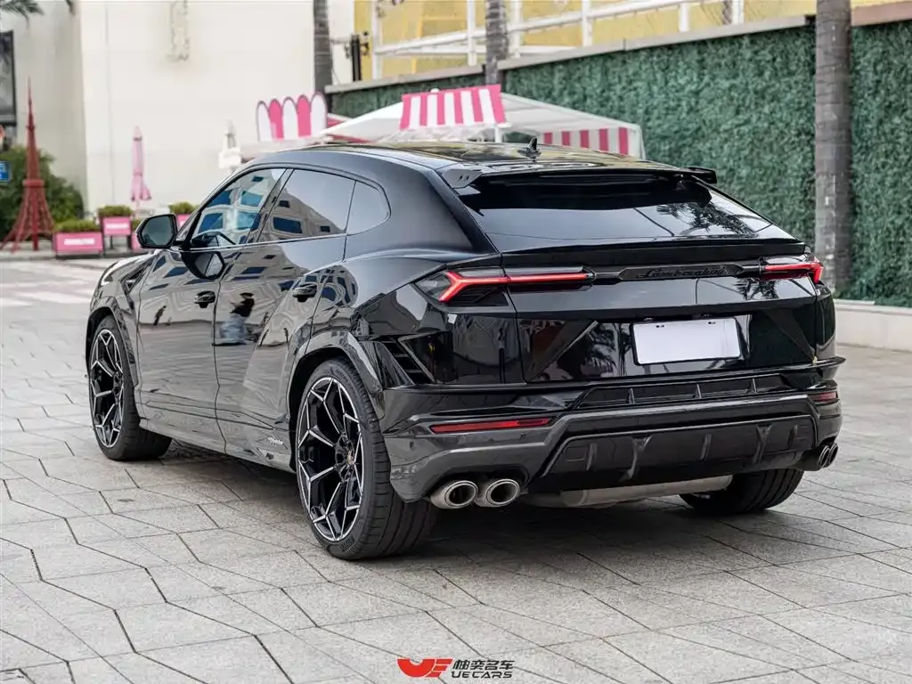 Lamborghini Urus 2023 из CN, фото 6