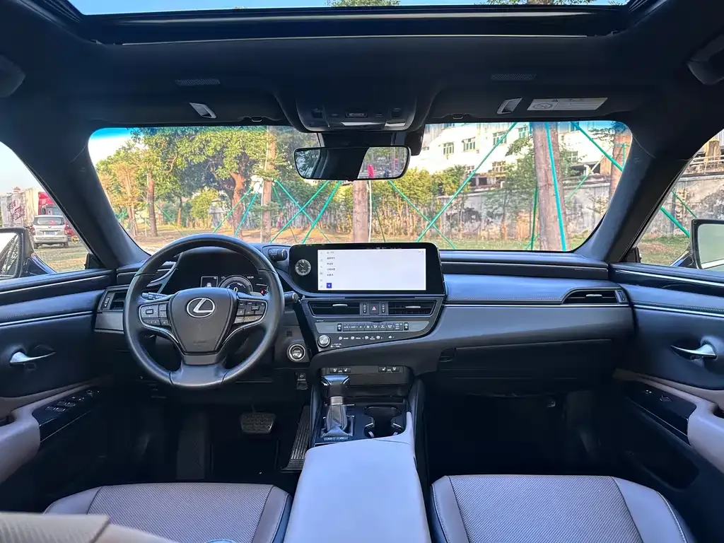 Lexus ES 2023 из CN, фото 7