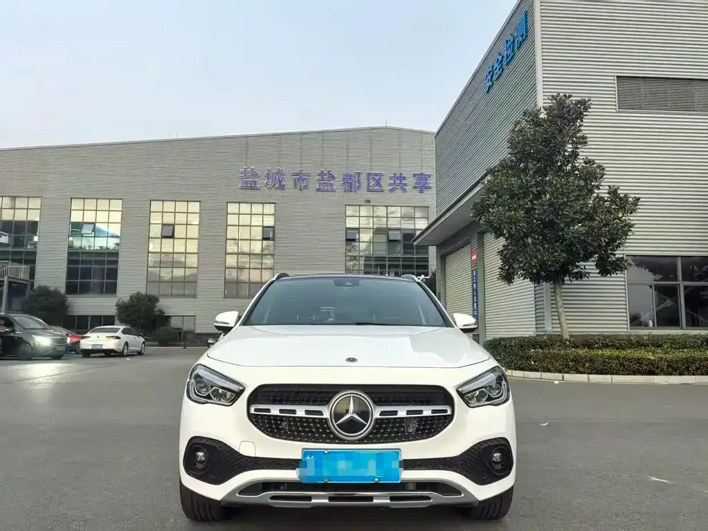 Mercedes-Benz GLA 2023 из CN, фото 2
