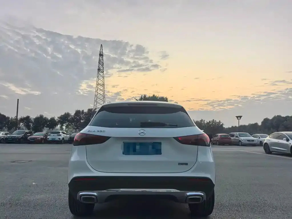 Mercedes-Benz GLA 2023 из CN, фото 4