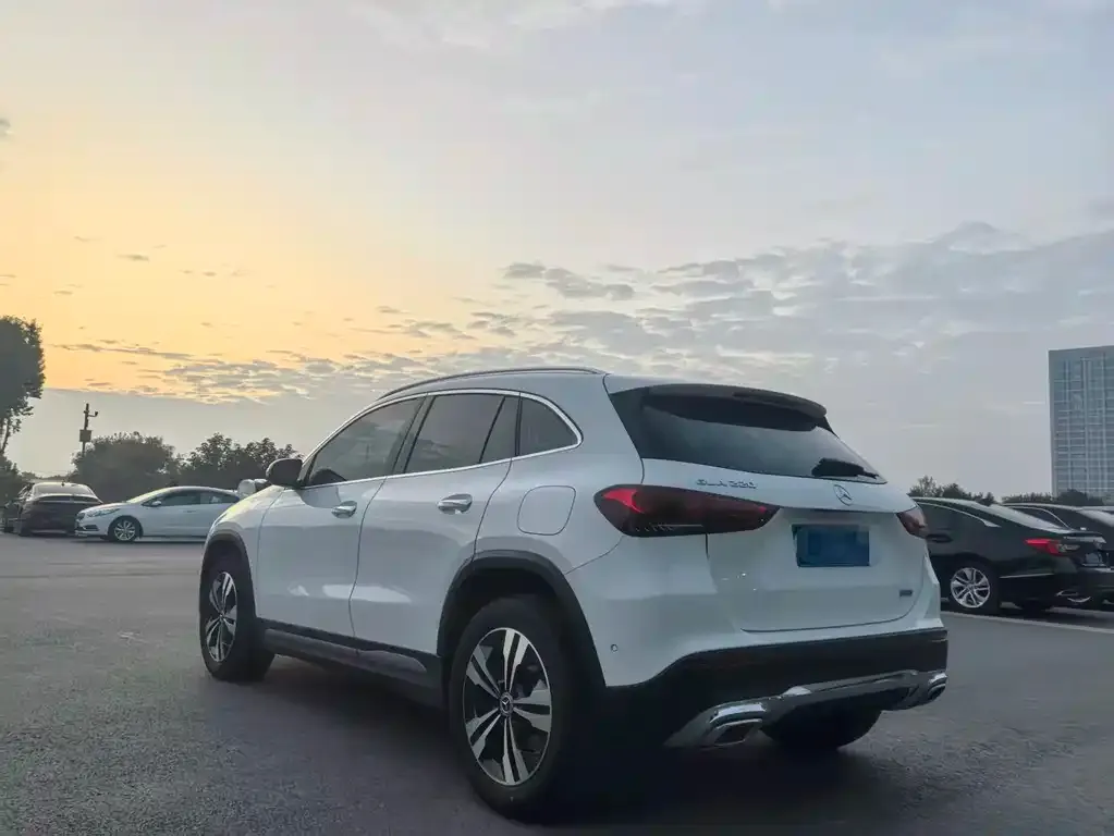 Mercedes-Benz GLA 2023 из CN, фото 6