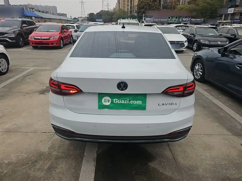 Volkswagen Lavida 2023 из CN, фото 6