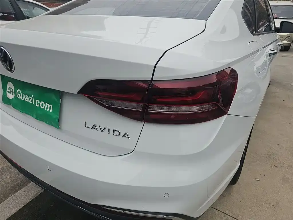 Volkswagen Lavida 2023 из CN, фото 8