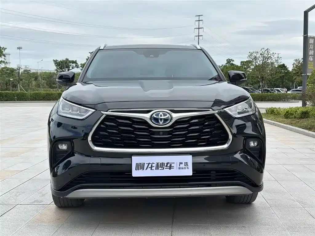 Toyota Highlander 2022 из CN, фото 2