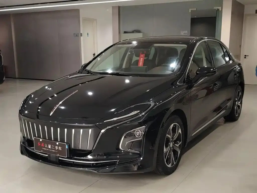 Hongqi E-QM5 2024 из CN, фото 1