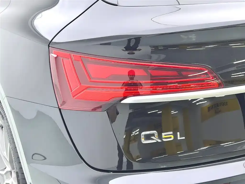 Audi Q5L Sportback 2023 из CN, фото 7