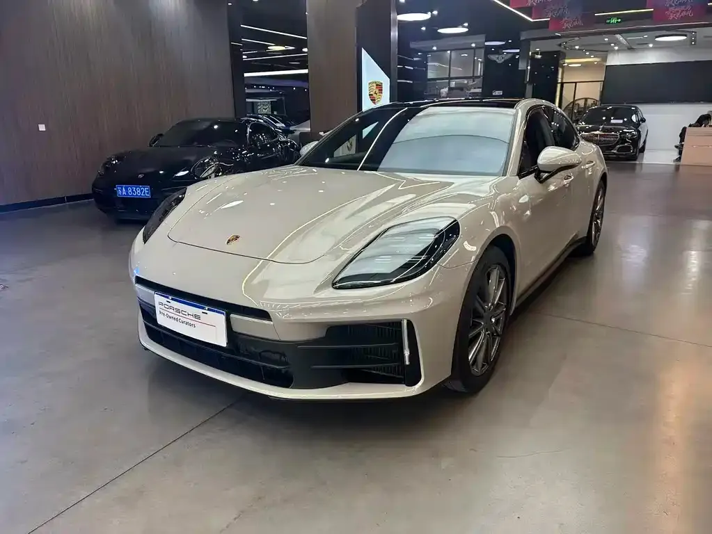 Porsche Panamera 2024 из CN, фото 1