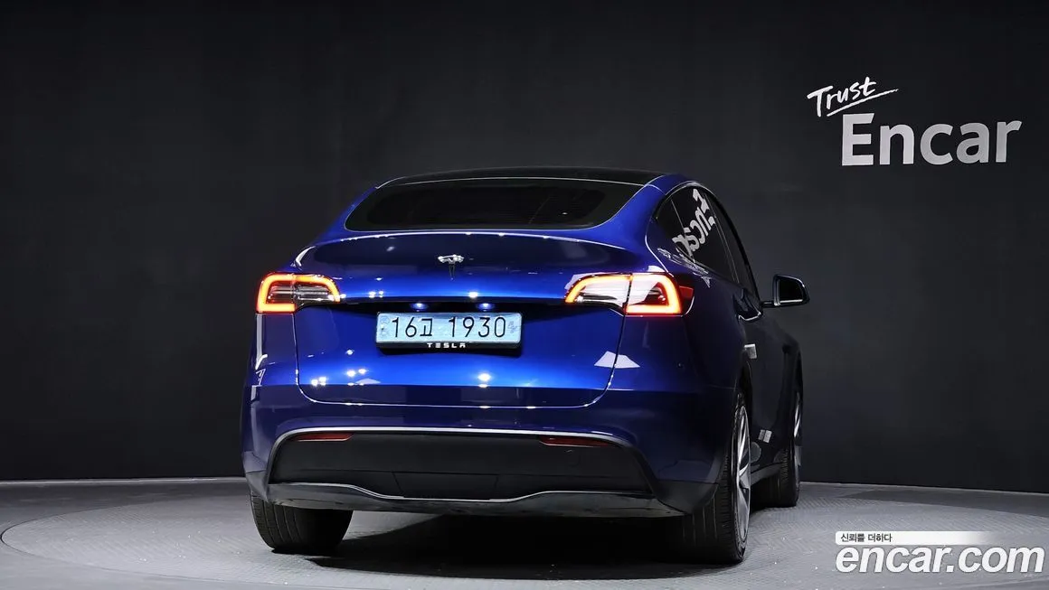 Tesla Model Y 2024 из KR, фото 4