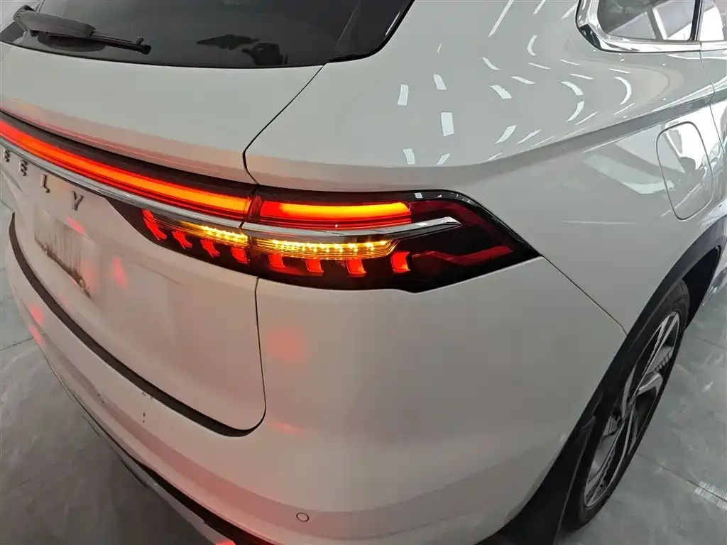 Geely Xingyue L 2024 из CN, фото 8
