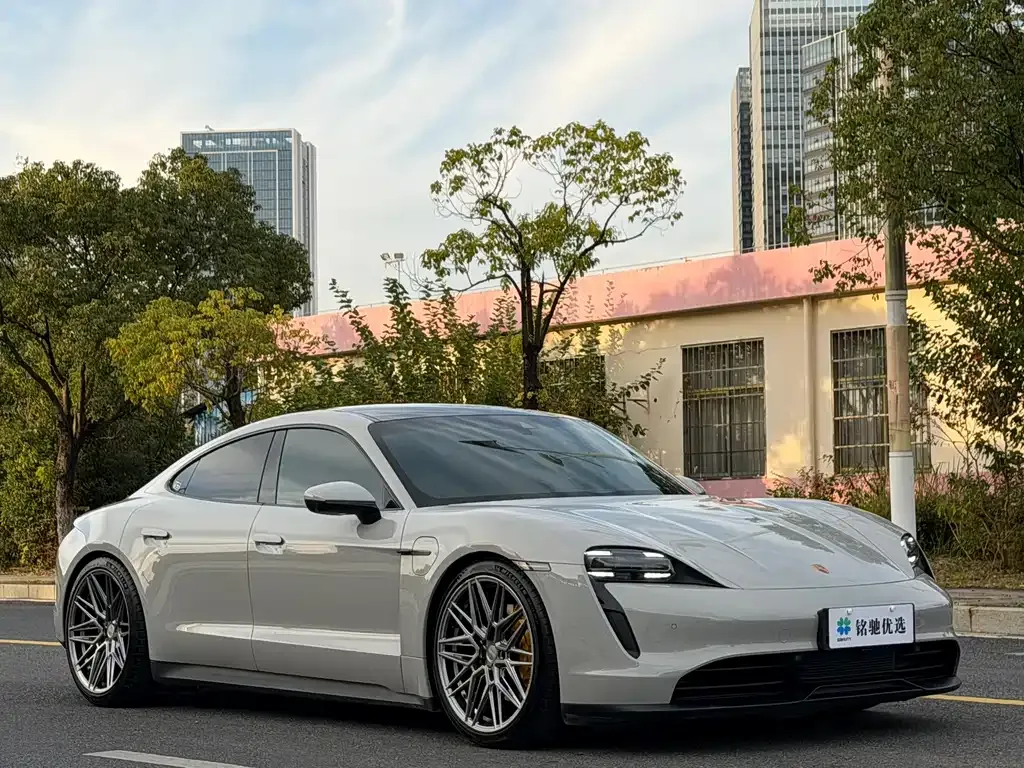 Porsche Taycan 2023 из CN, фото 3