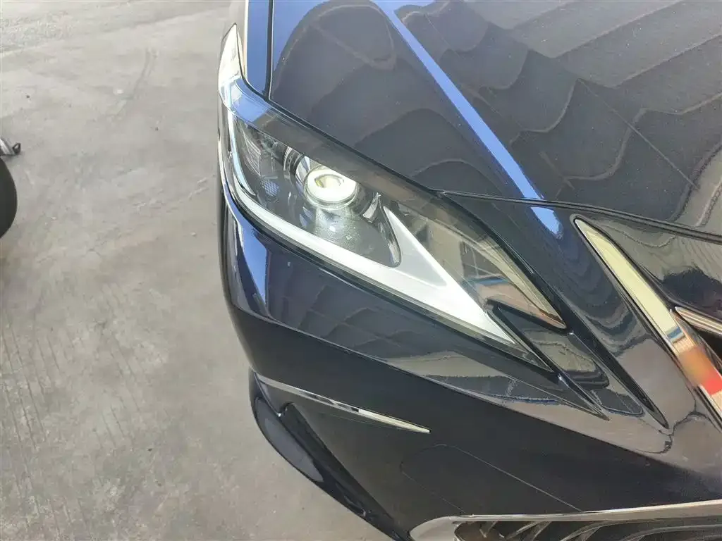 Lexus ES 2021 из CN, фото 8