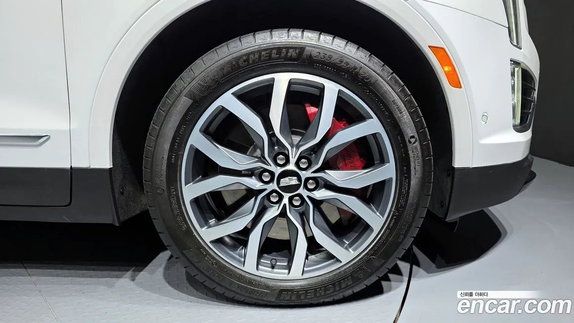 Cadillac XT5 2022 из KR, фото 5