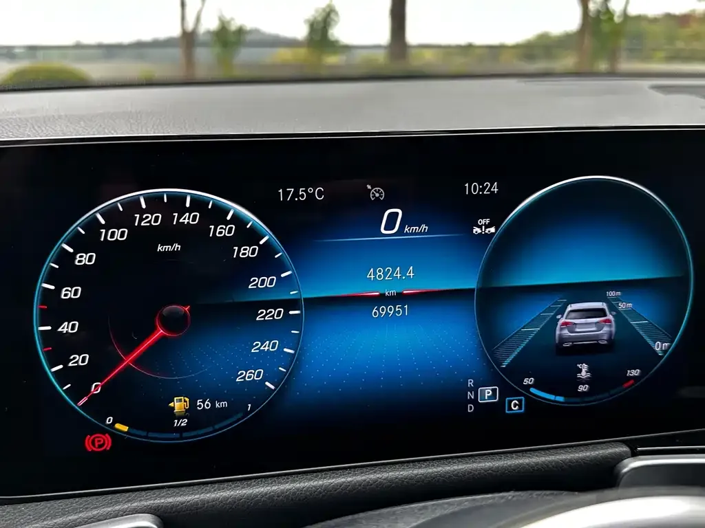 Mercedes-Benz GLB 2023 из CN, фото 8