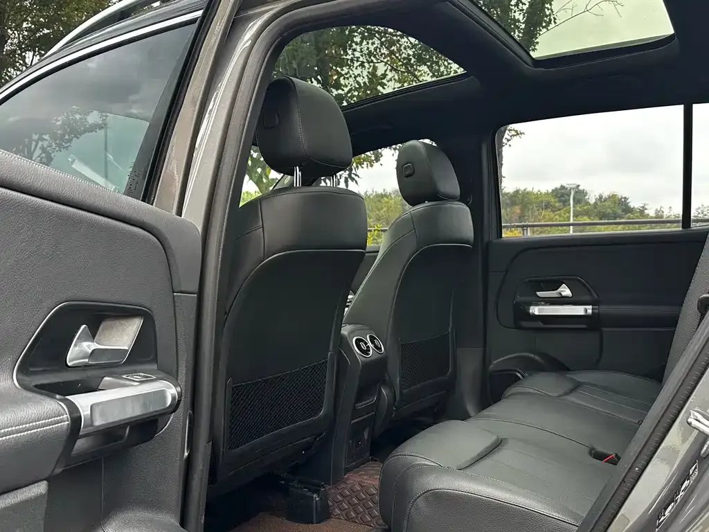 Mercedes-Benz GLB 2023 из CN, фото 9
